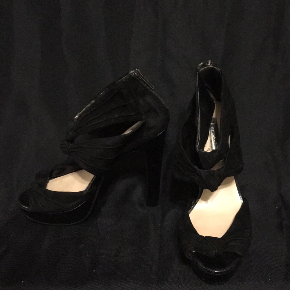 Black heels